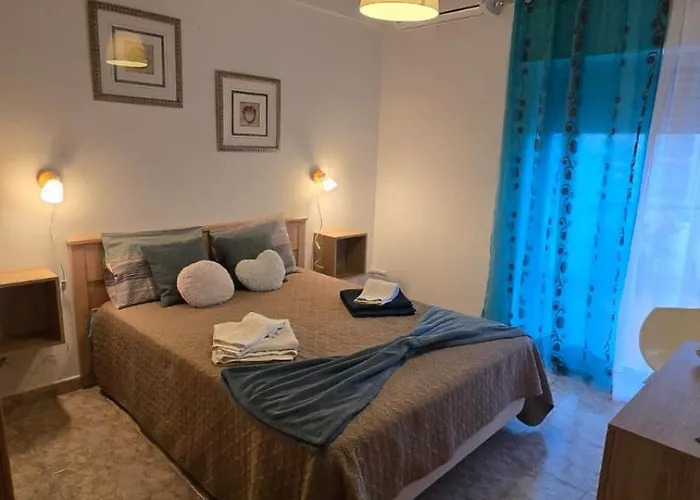 Fred E Kika Holidays *