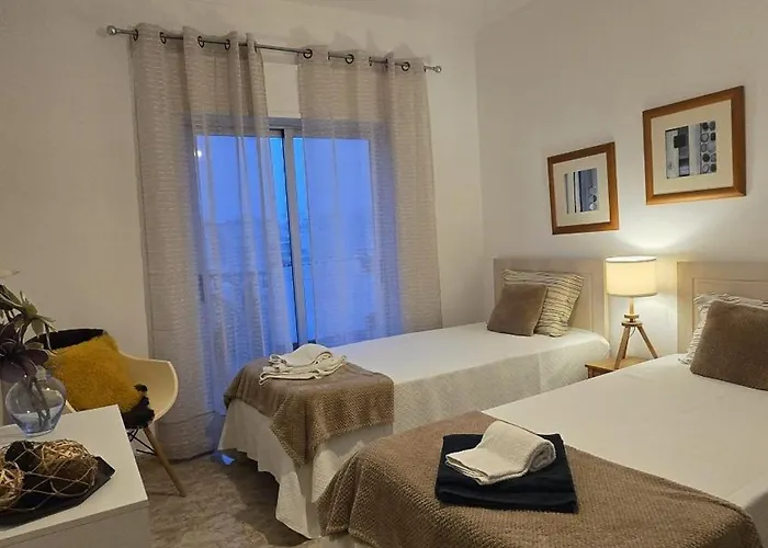 Fred E Kika Holidays *