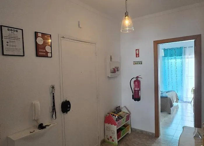 Fred E Kika Holidays Портиман