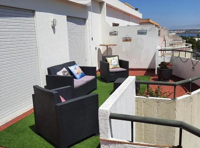 Fred E Kika Holidays *