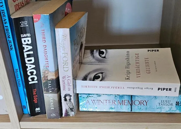 Fred E Kika Holidays *